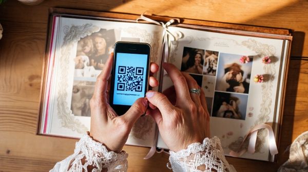 10 idées créatives pour partager les souvenirs de mariage avec un QR code